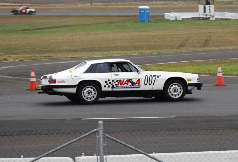 Illustration for article titled 24 Hours Of LeMons Arse Freeze-A-Palooza Über Gallery: British Steel
